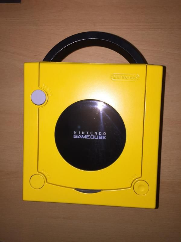 YellowGC_6_zps66dfeb27.jpg