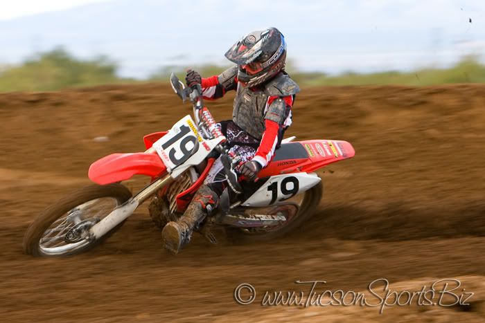 IMAGE: http://i37.photobucket.com/albums/e100/topher04r1/CAF_0641.jpg