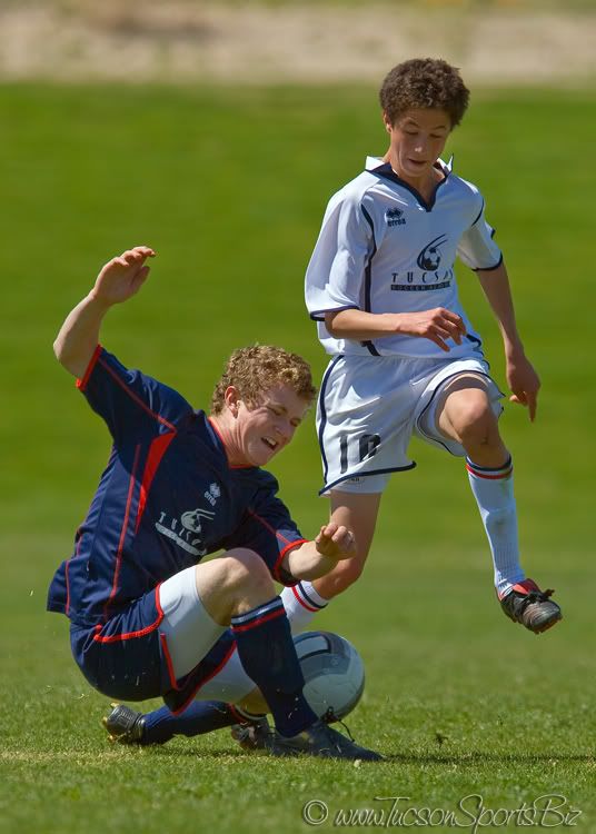 IMAGE: http://i37.photobucket.com/albums/e100/topher04r1/CAF_7722.jpg