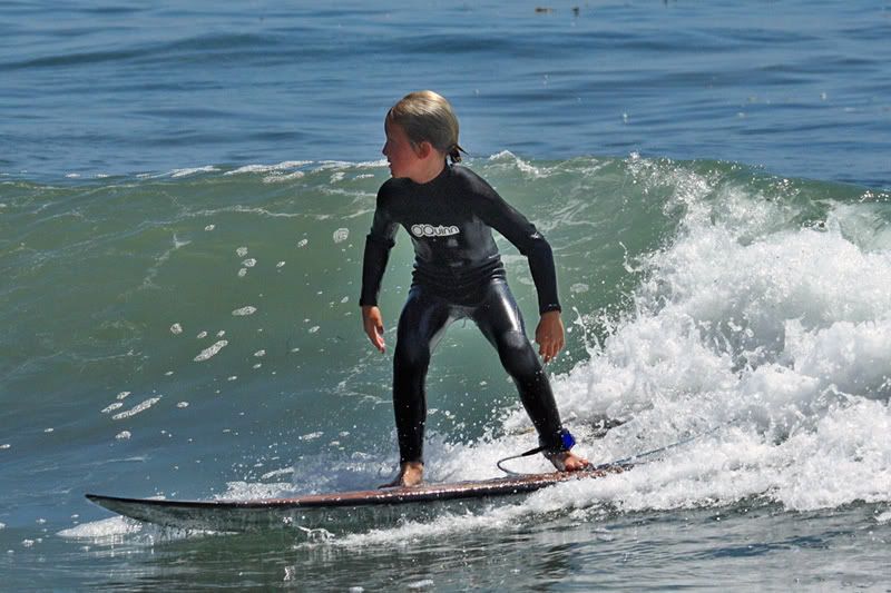 IMAGE: http://i37.photobucket.com/albums/e100/topher04r1/Suferkid2.jpg