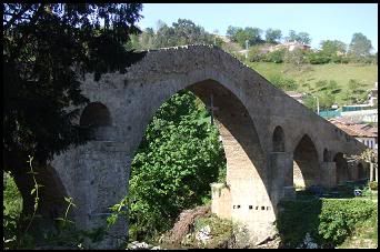Puente romano en Cangas de Onis
