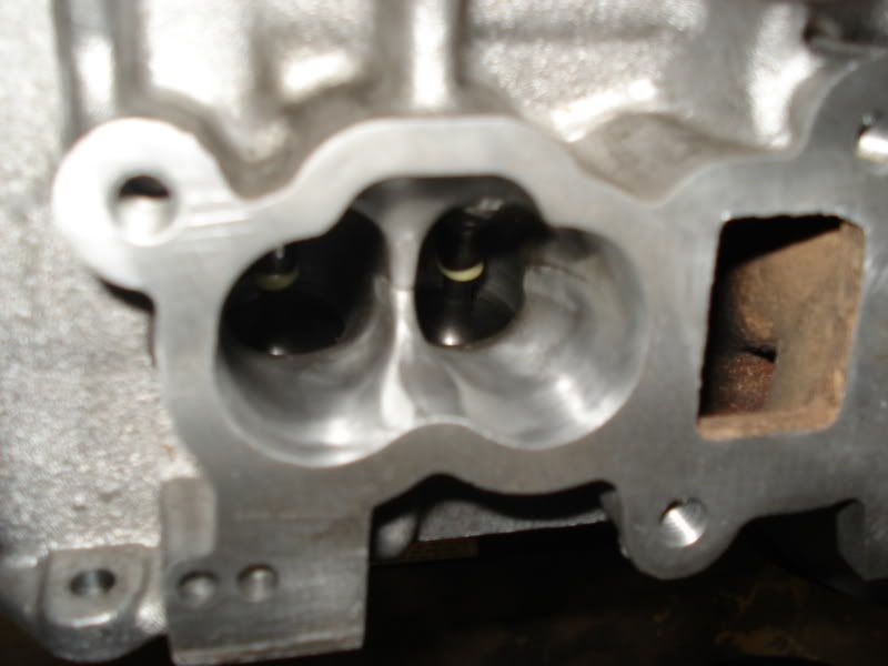 Rb25 Cylinder Head For Sale (Private Car Parts and Accessories) SAU