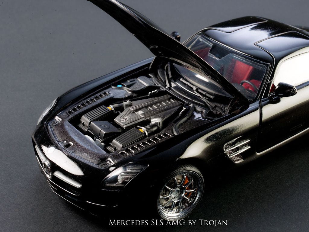 Mercedes-SLS-AMG-Revell-fot6_zpsmhm2iynn.jpg