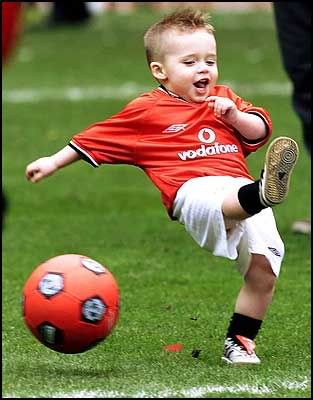 Beckham Sons on David Beckham S Cute Son