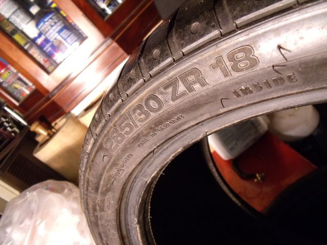 http://i37.photobucket.com/albums/e63/Jlee87/DSCF0436.jpg?t=1272770855