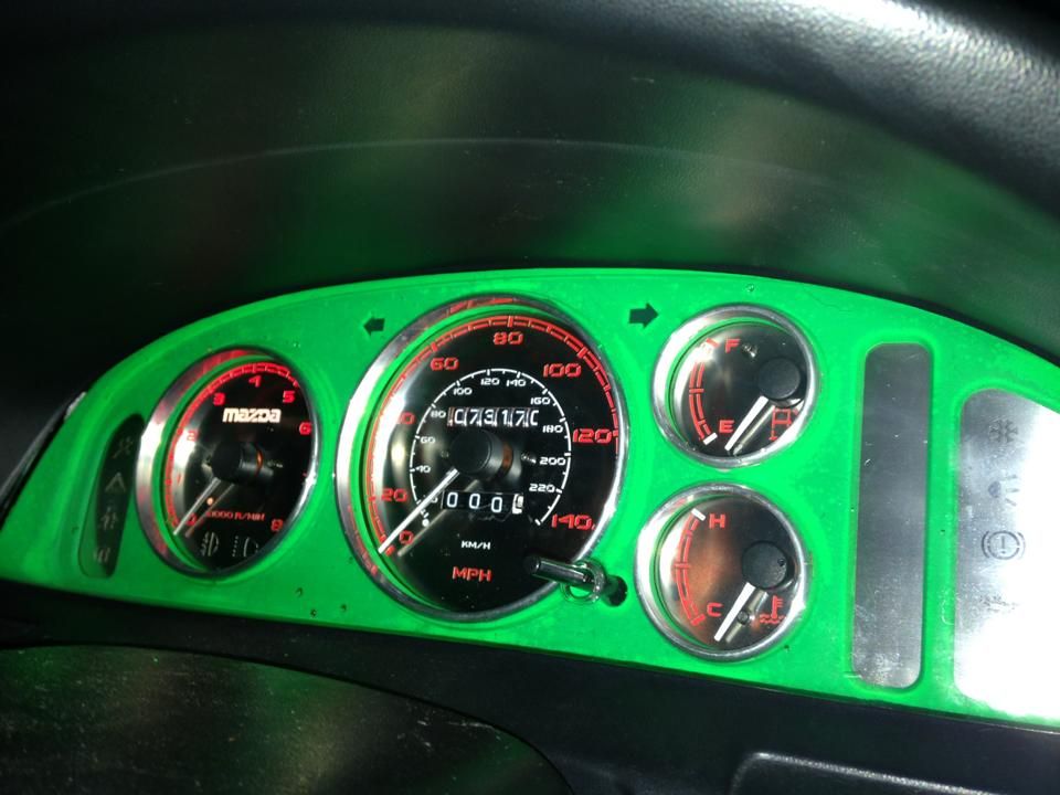 [Image: 254191_257109397764737_1102895097_n_zpsf15c70ac.jpg]