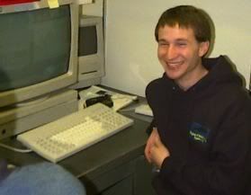 [img width=279 height=217]http://i37.photobucket.com/albums/e67/mirella22/2081356.jpg[/img]