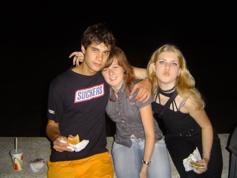 Photobucket - Video and Image Hosting