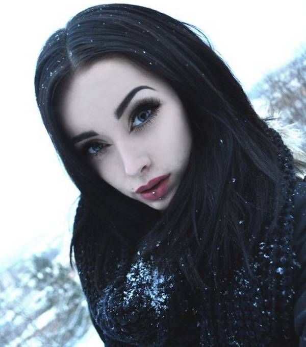 Emo-Eye-Makeup-01.jpg
