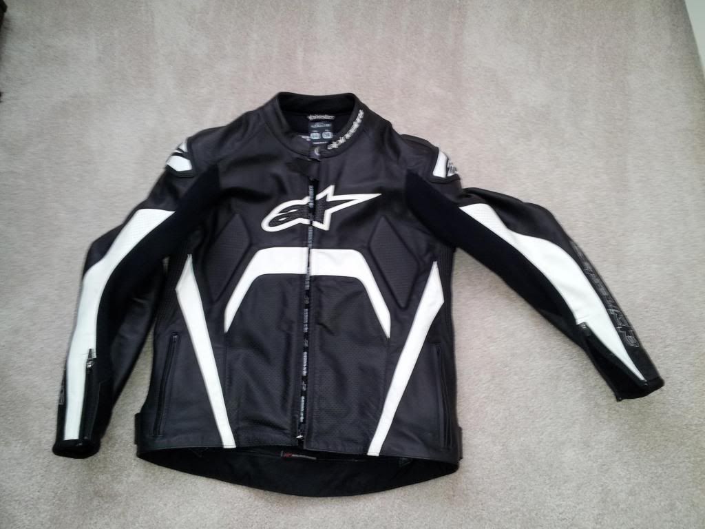 alpinestars tech 1r