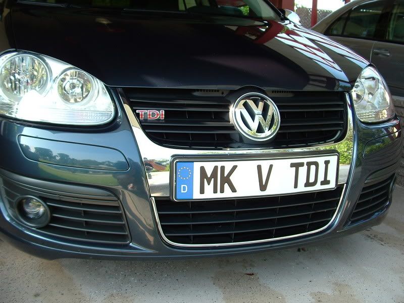 front-grille-badge-for-2006-tdi-i-want-a-tdi-badge-tdiclub-forums