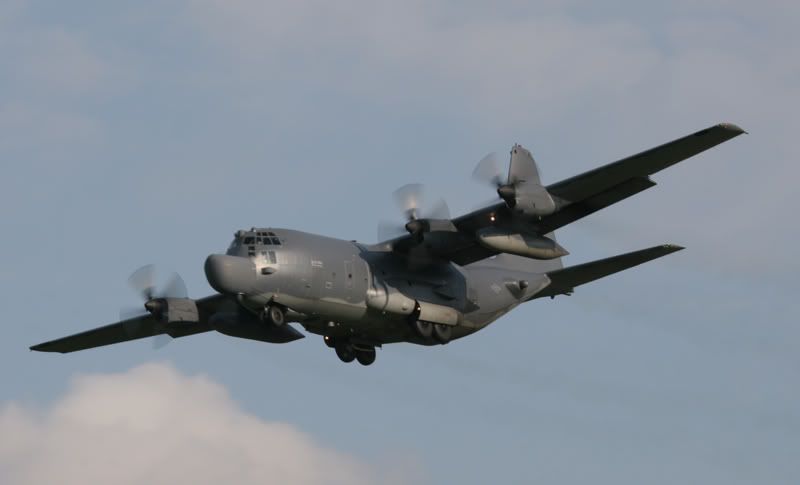 IMAGE: http://i37.photobucket.com/albums/e81/IMARLOW/IMG_9167.jpg