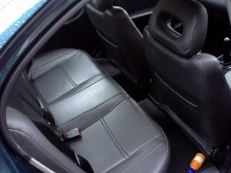 carinterior014.jpg