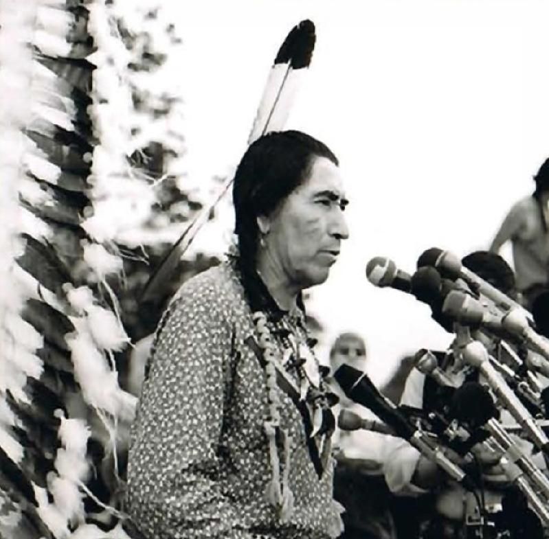 Medicine man Phillip Deere