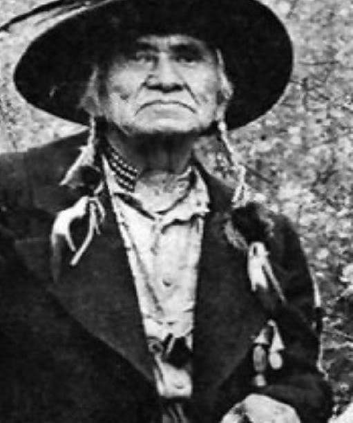 Chief Dan George photo 439465bf-cec4-465d-b8ad-b9fbcf5eadb3.jpg
