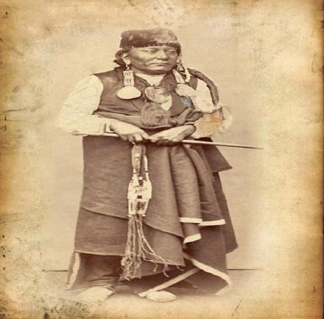 Red-Dog-Oglala-1870