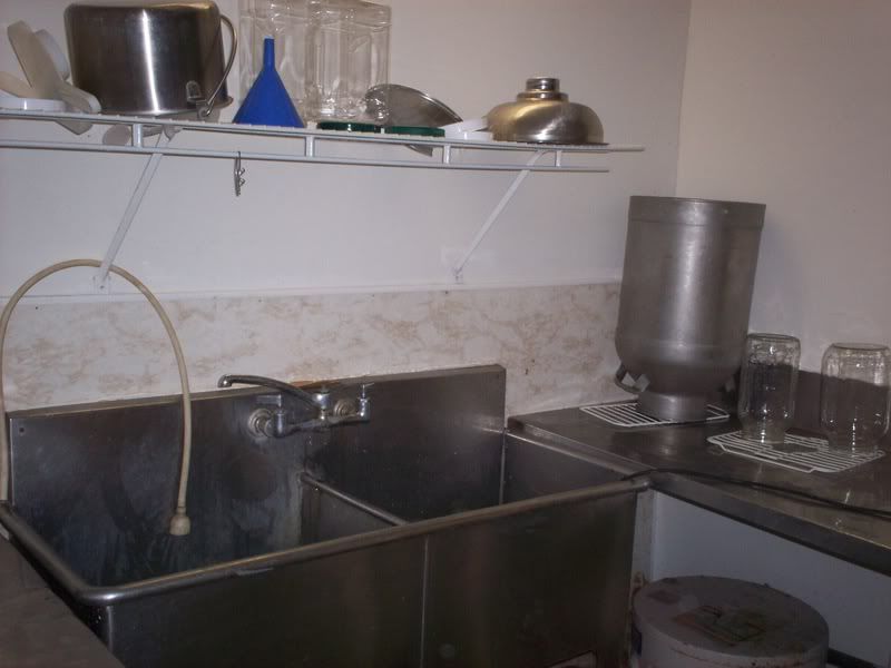 Please share your goat housing, milk room, etc - Goats