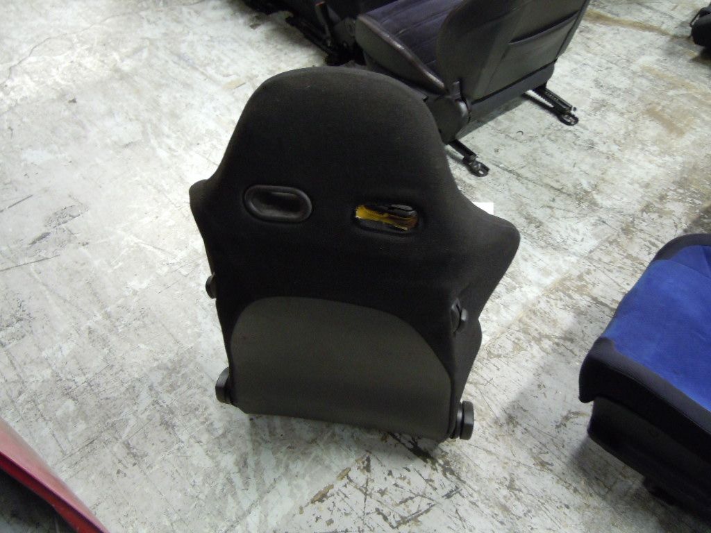 http://i37.photobucket.com/albums/e90/Japandirect/Teds%20Ebay%20Photos/DSCN3539.jpg