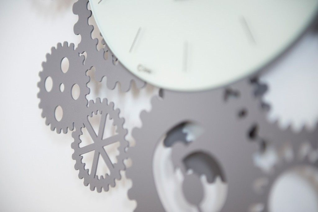 Arti e mestieri orologio da parete a pendolo ingranaggi design ... Orologio da parete particolare