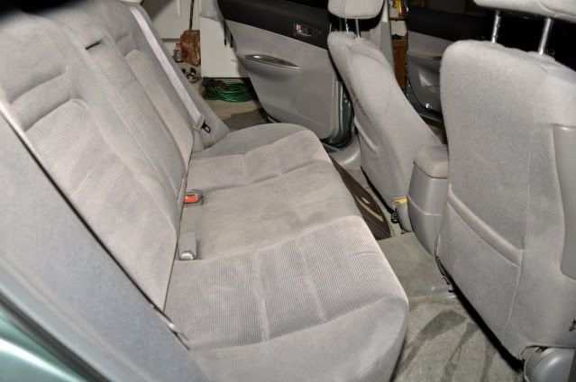 http://i37.photobucket.com/albums/e96/boarding087/car%20for%20sale/DSC_0682.jpg