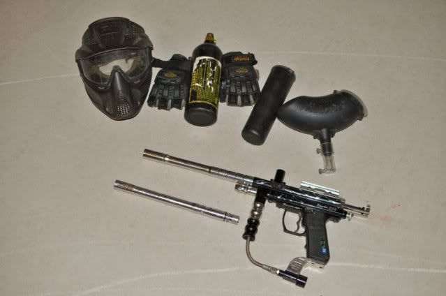 http://i37.photobucket.com/albums/e96/boarding087/for%20sale/paintball3.jpg