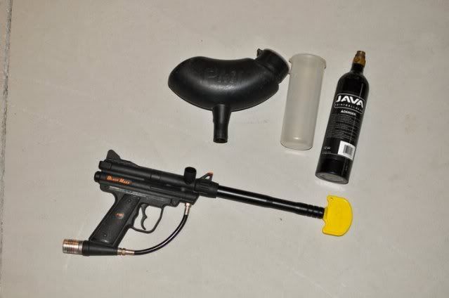 http://i37.photobucket.com/albums/e96/boarding087/for%20sale/paintball4.jpg
