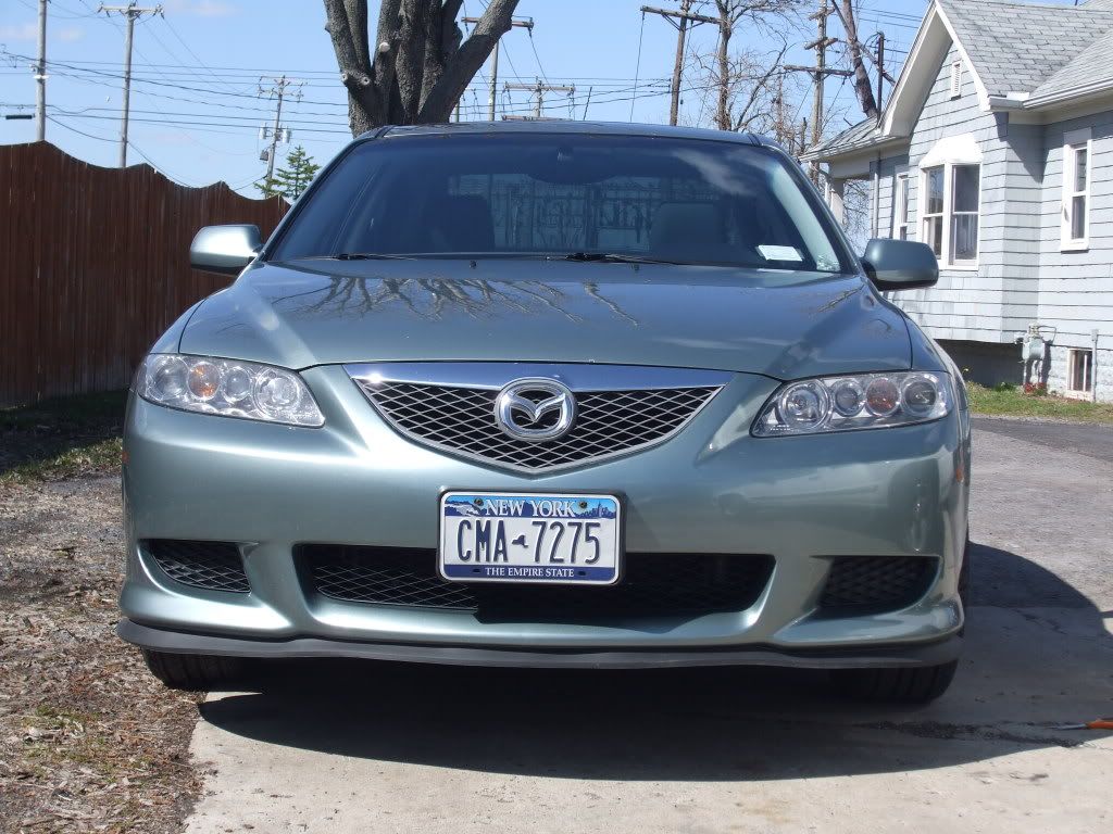 http://i37.photobucket.com/albums/e96/boarding087/new%20car/newcar046.jpg