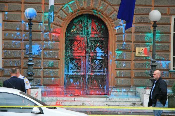 Photobucket - Video and Image Hosting