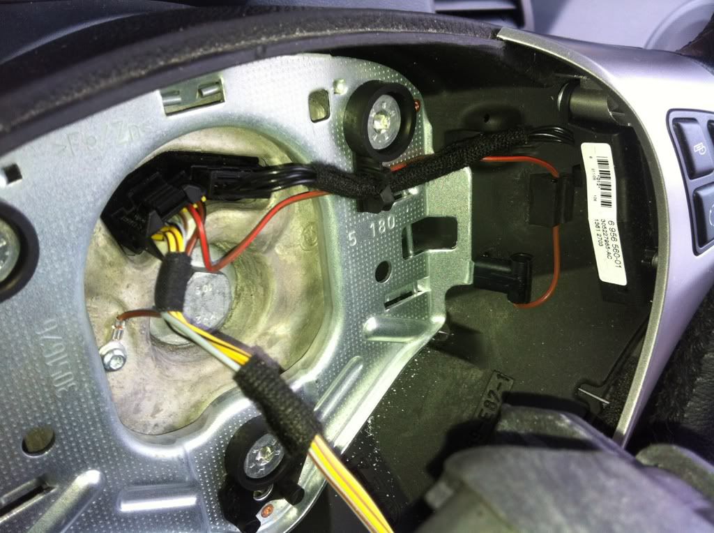 Steering wheel controls not working on 120d Baby BMW Forum