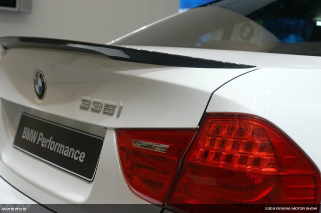 Ook BMW 3 serie in Performance jas BMWDriversForum Ook BMW 3 serie in Performance jas BMWDriversForum